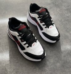 Nike Monarch Red