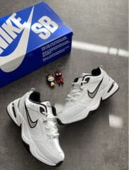 Nike Monarch Black
