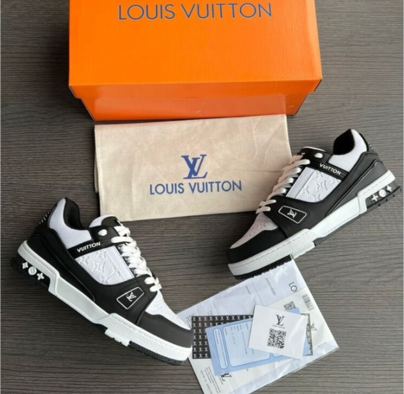 Luıs Vuıtton Black