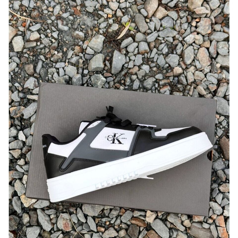 Calvin Klein Deri Siyah