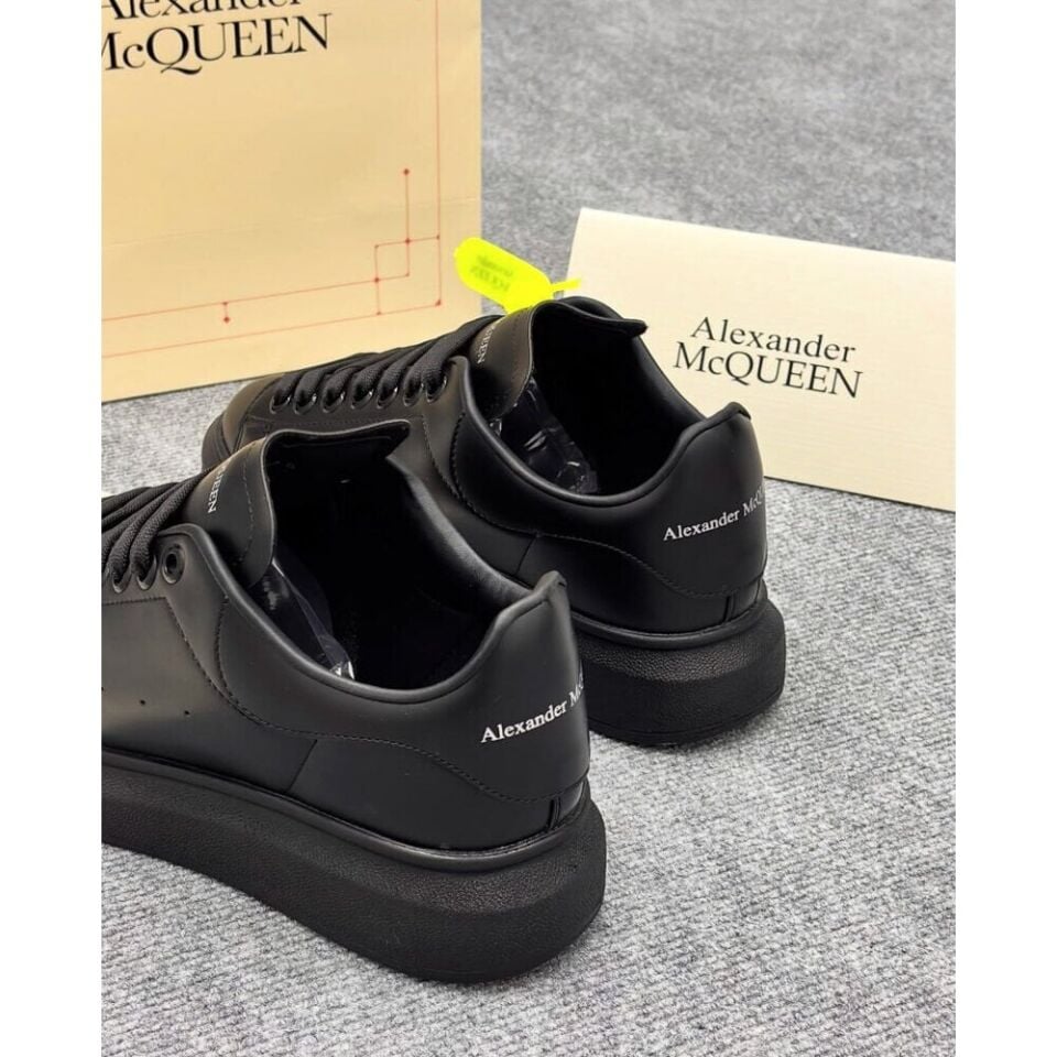 Mcqueen Black