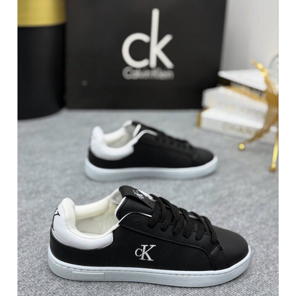 Calvin Klein Casual Black