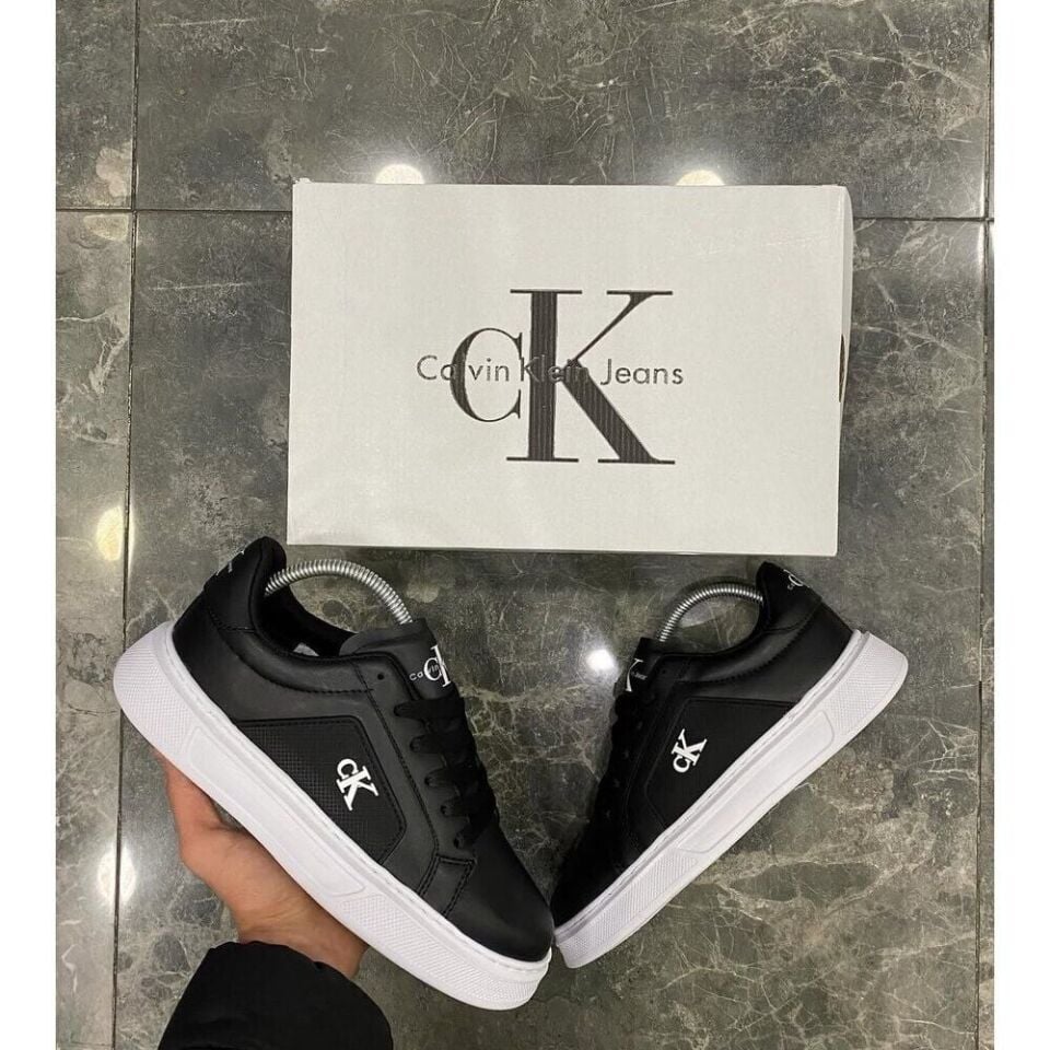 Calvin Klein Classic Black