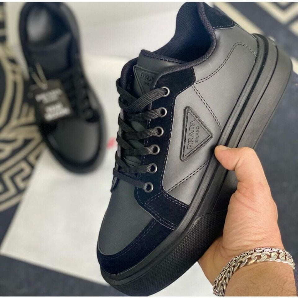 Prada Classic Double Black