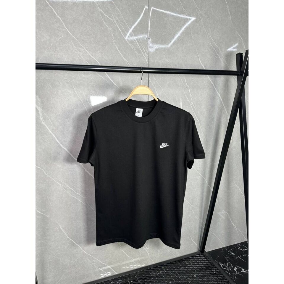 Nike Siyah T-Shirt